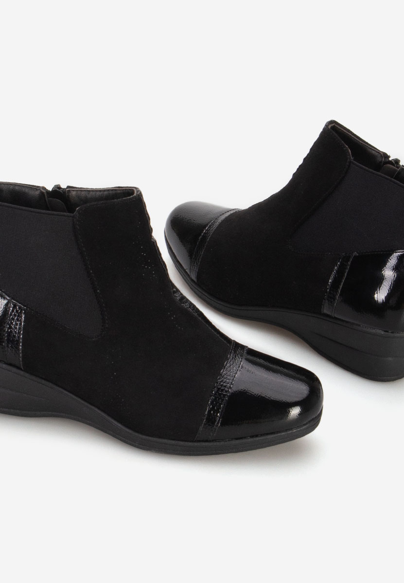 Ghete cu platforma negre Aversa