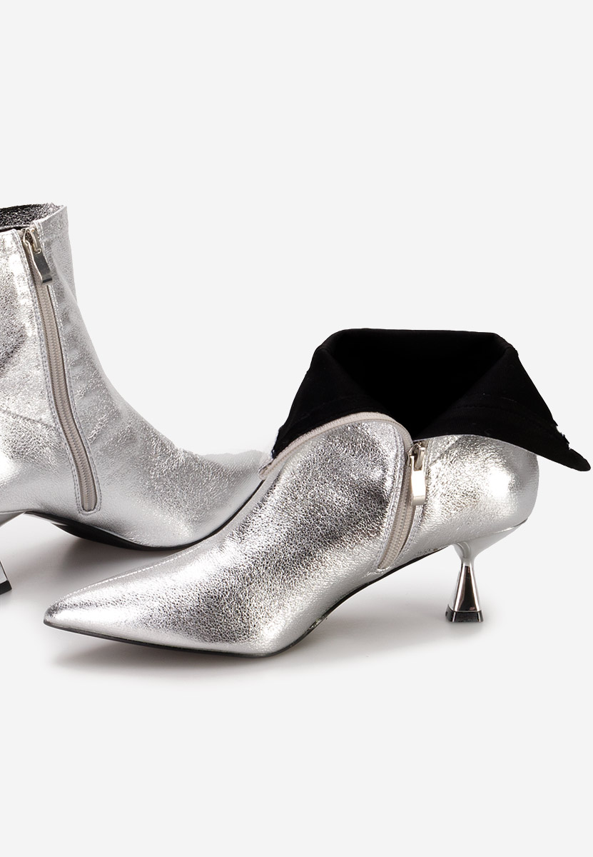Botine cu toc subtire Kamina argintii