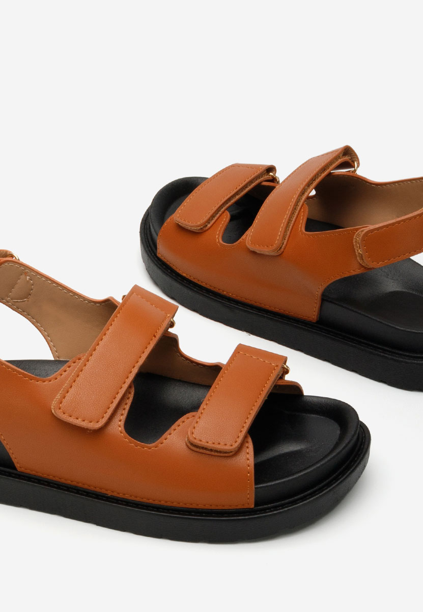Sandale cu talpa groasa Briane camel