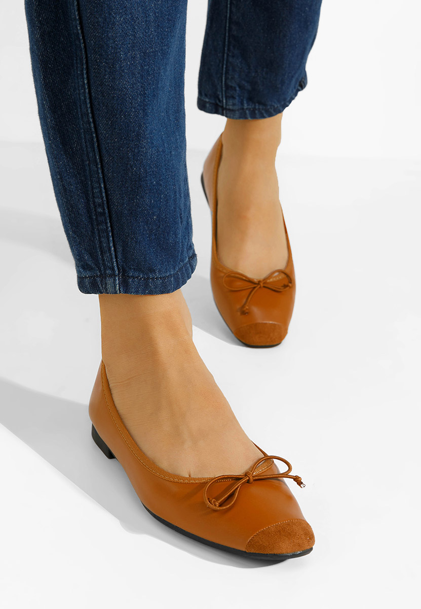 Balerini dama Sarina camel