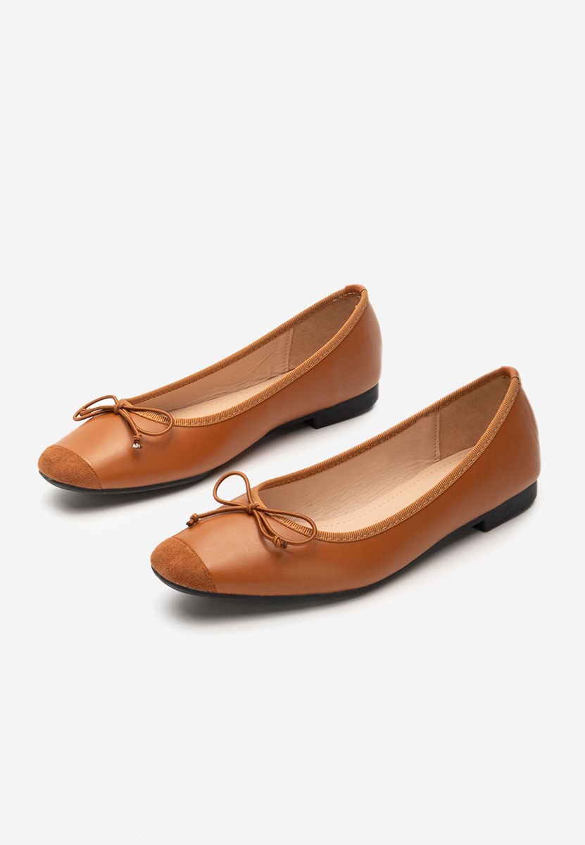 Balerini dama Sarina camel