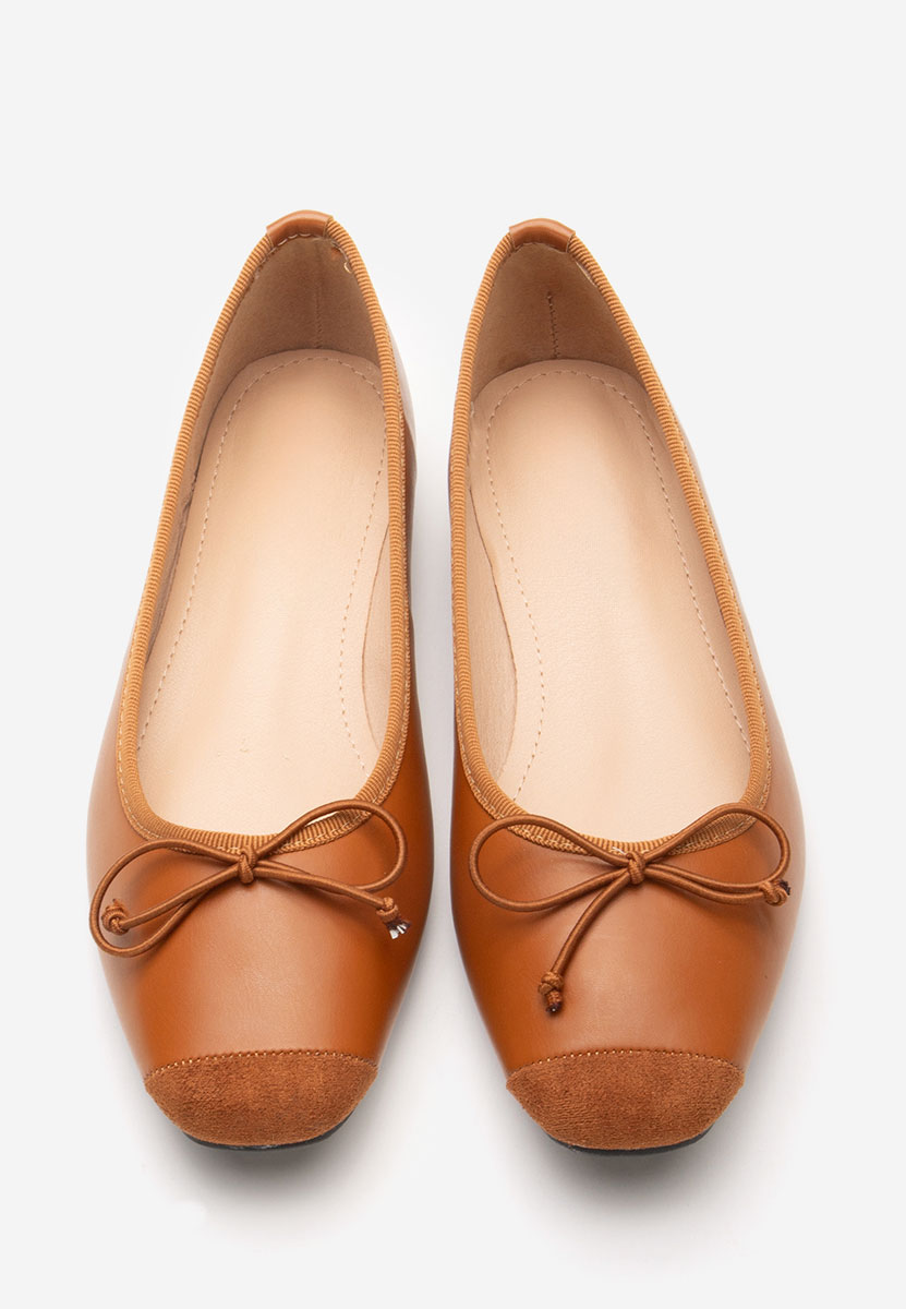 Balerini dama Sarina camel