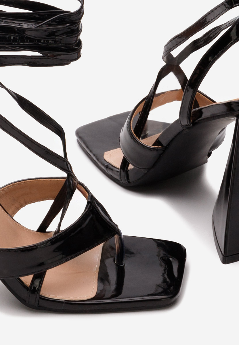 Sandale cu snur pe picior Nacosia negre