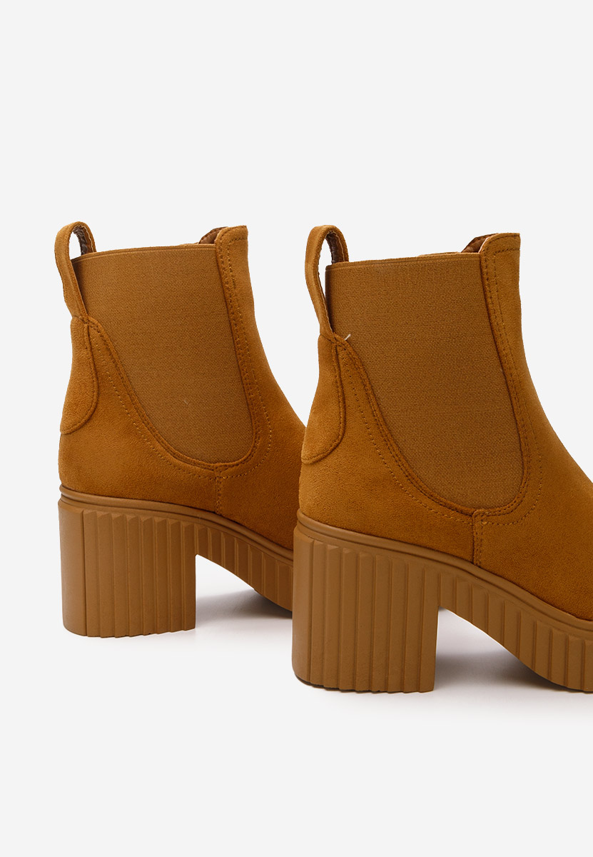 Ghete cu toc Isavella camel