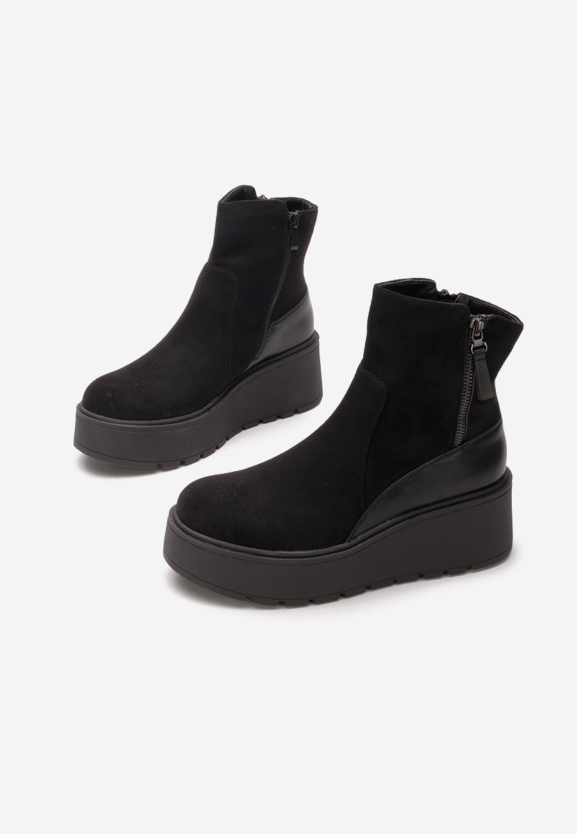 Ghete cu platformă Sarah negre