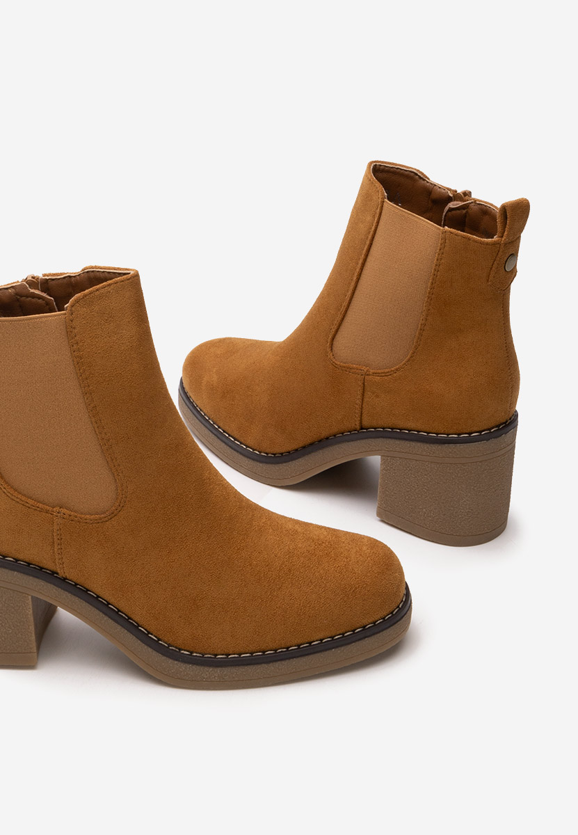 Ghete cu toc Winnifred camel