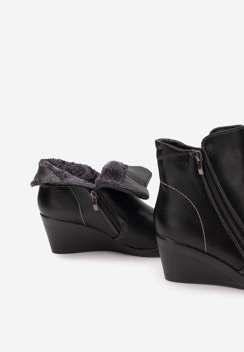 Ghete cu platforma Armandina negre