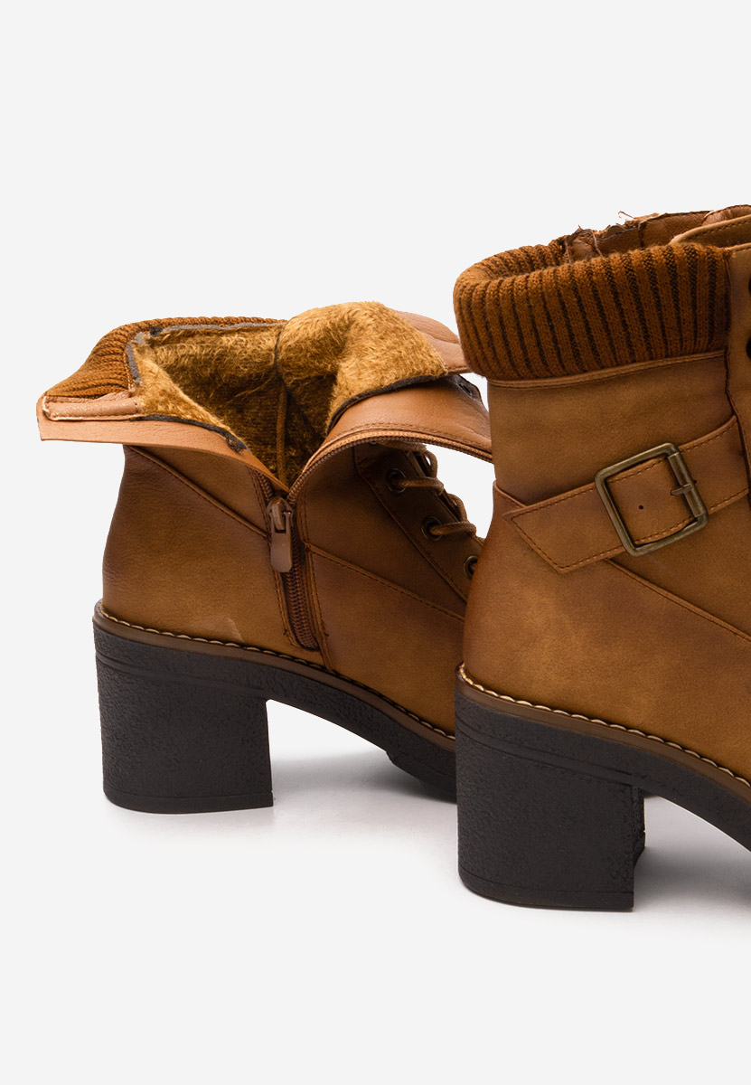 Ghete cu toc Adavna camel