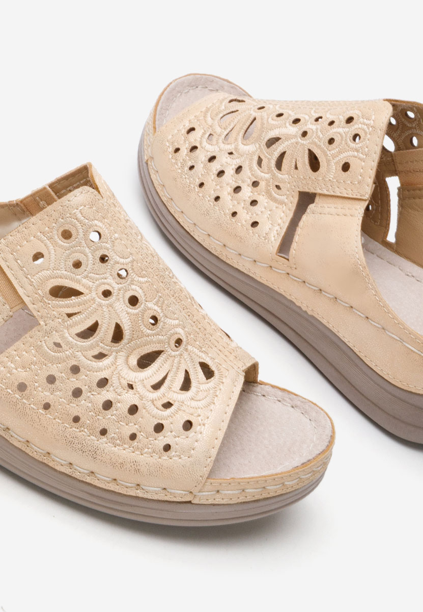 Papuci cu talpa ortopedica Evangelina bej