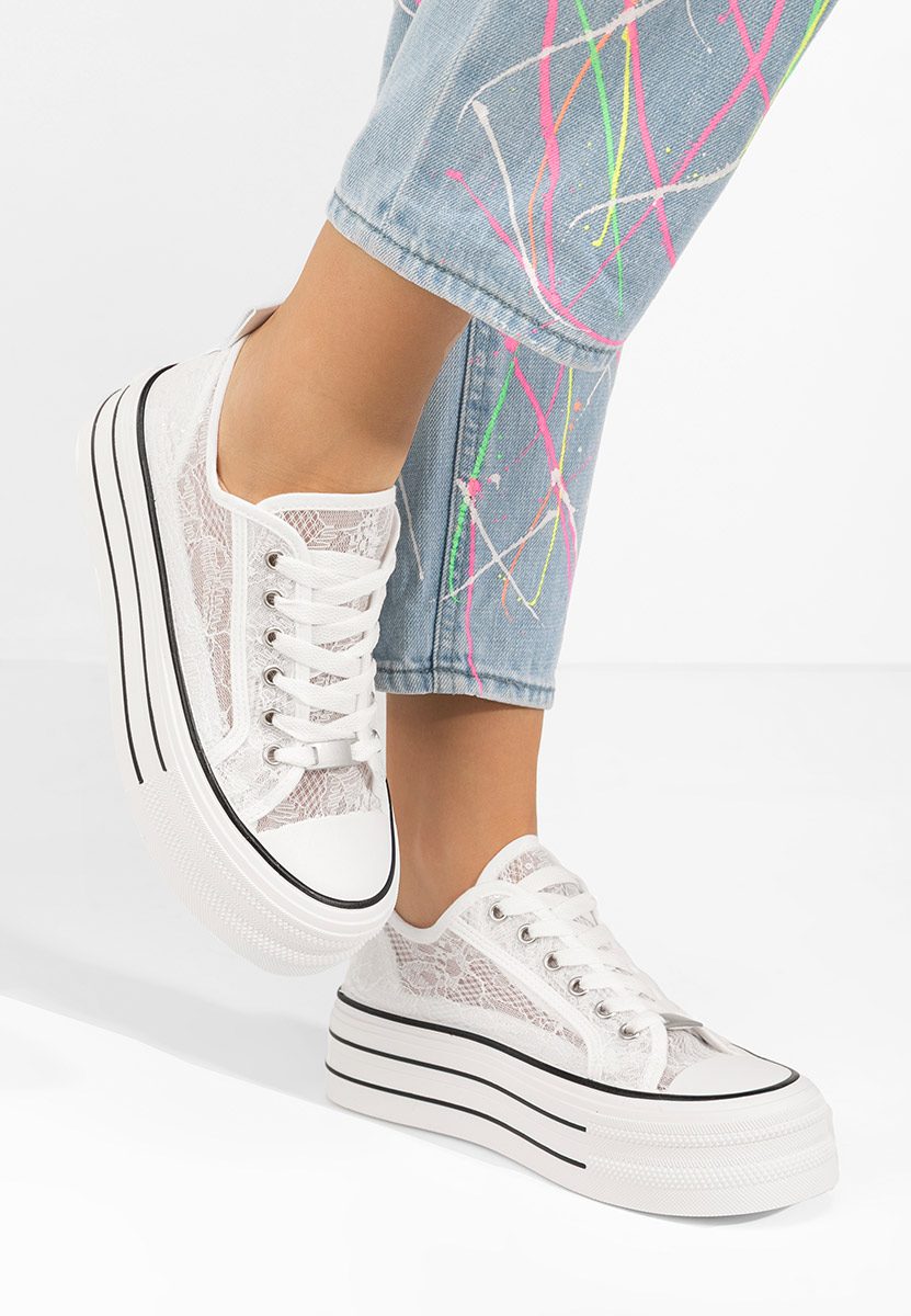 Tenisi dama Iluminada albi