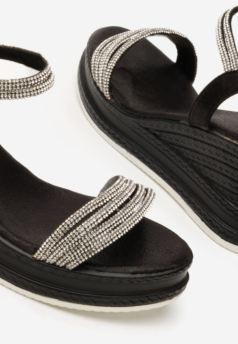 Sandale cu platforma Sonnya negre