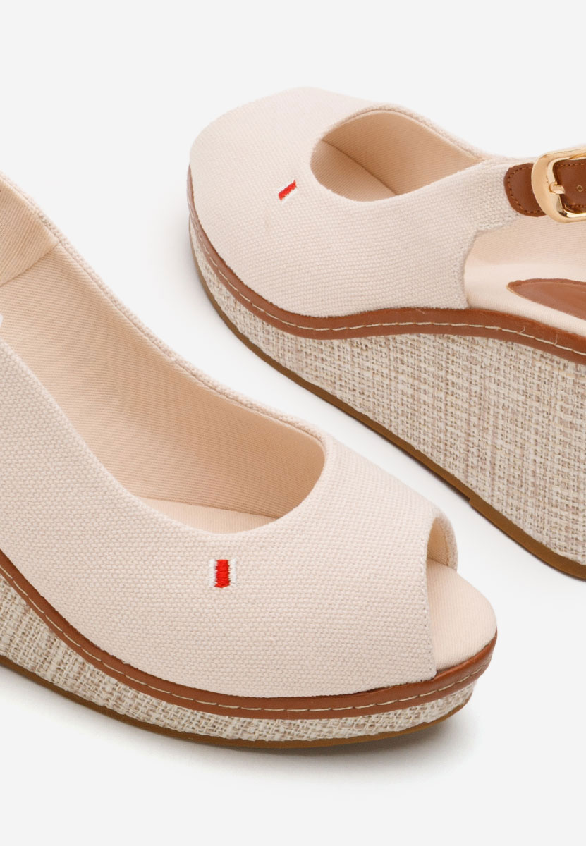 Sandale cu platforma Carolla bej