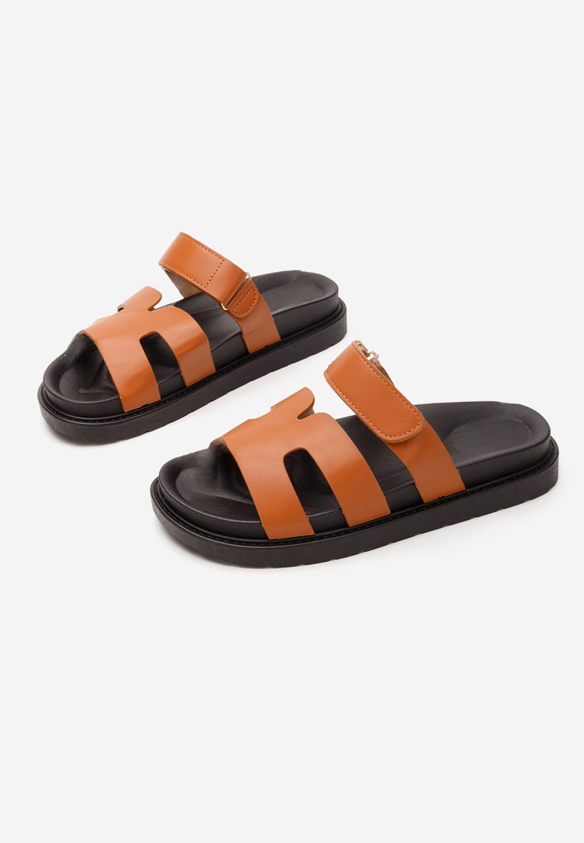 Papuci cu platformă Jaclyn camel