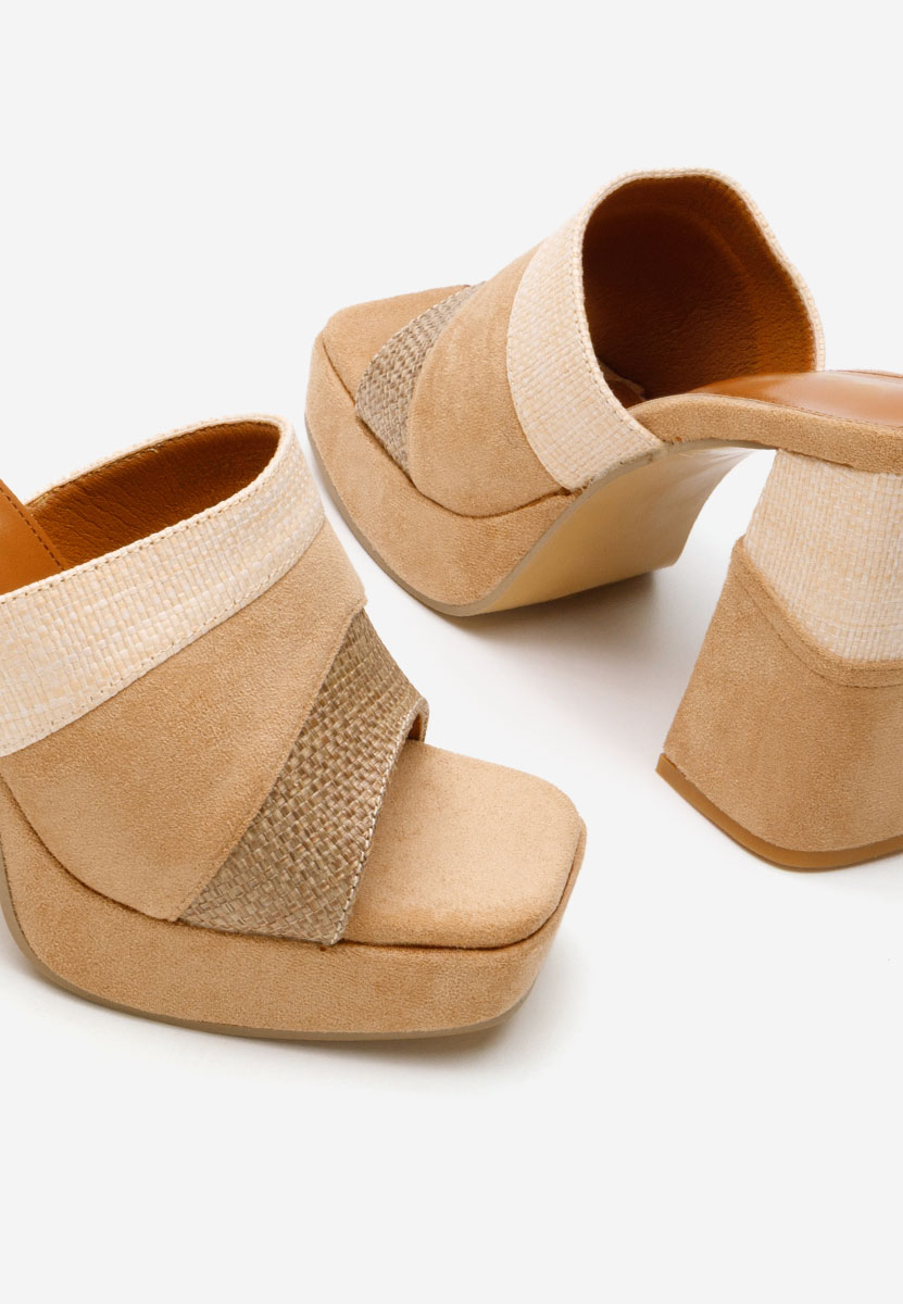 Papuci cu toc gros Anamina camel