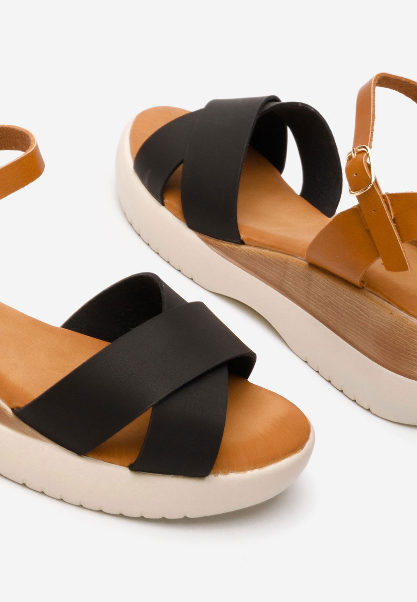Sandale cu platforma Andrea negre