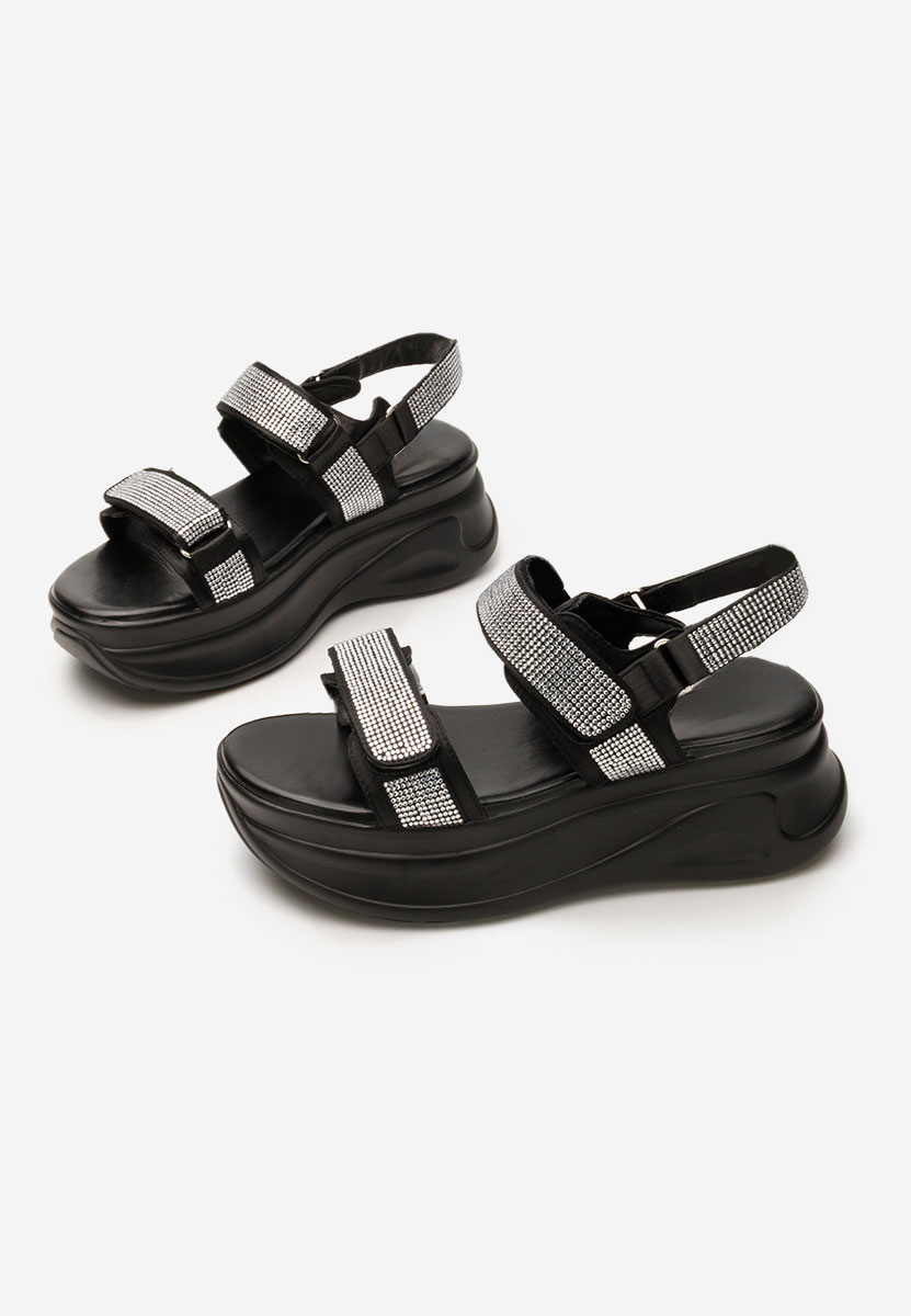 Sandale cu platformă Sakirra negre