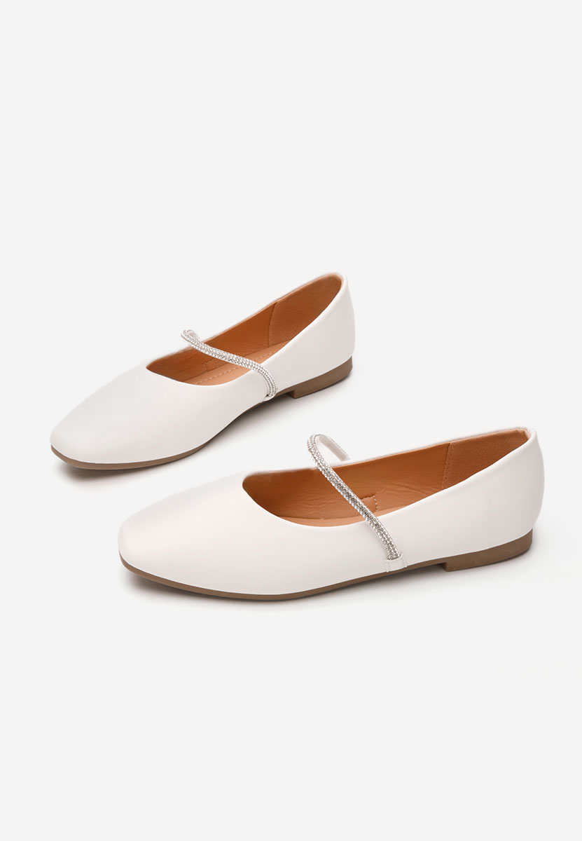 Balerini eleganti Aglaia albi