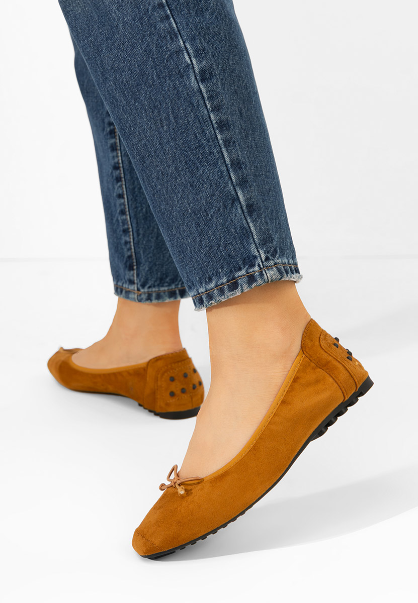 Balerini dama Amania camel