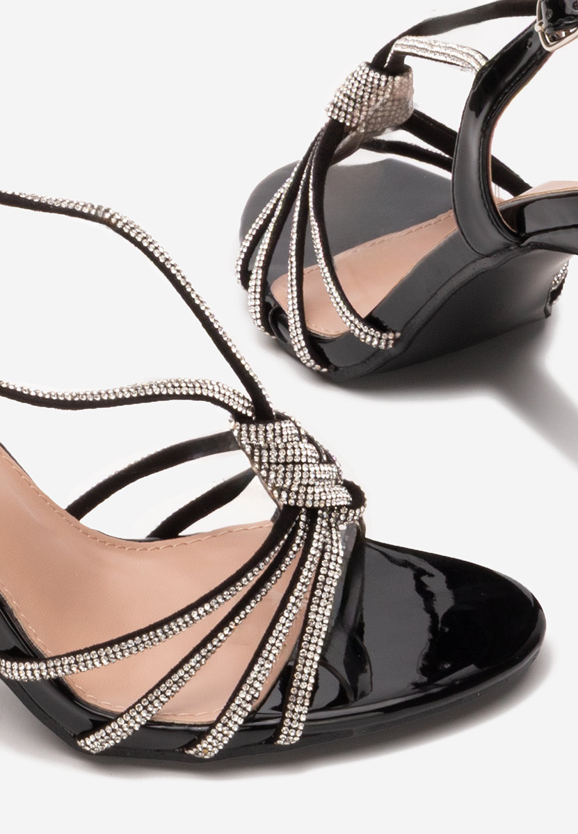 Sandale elegante cu toc Madea negre