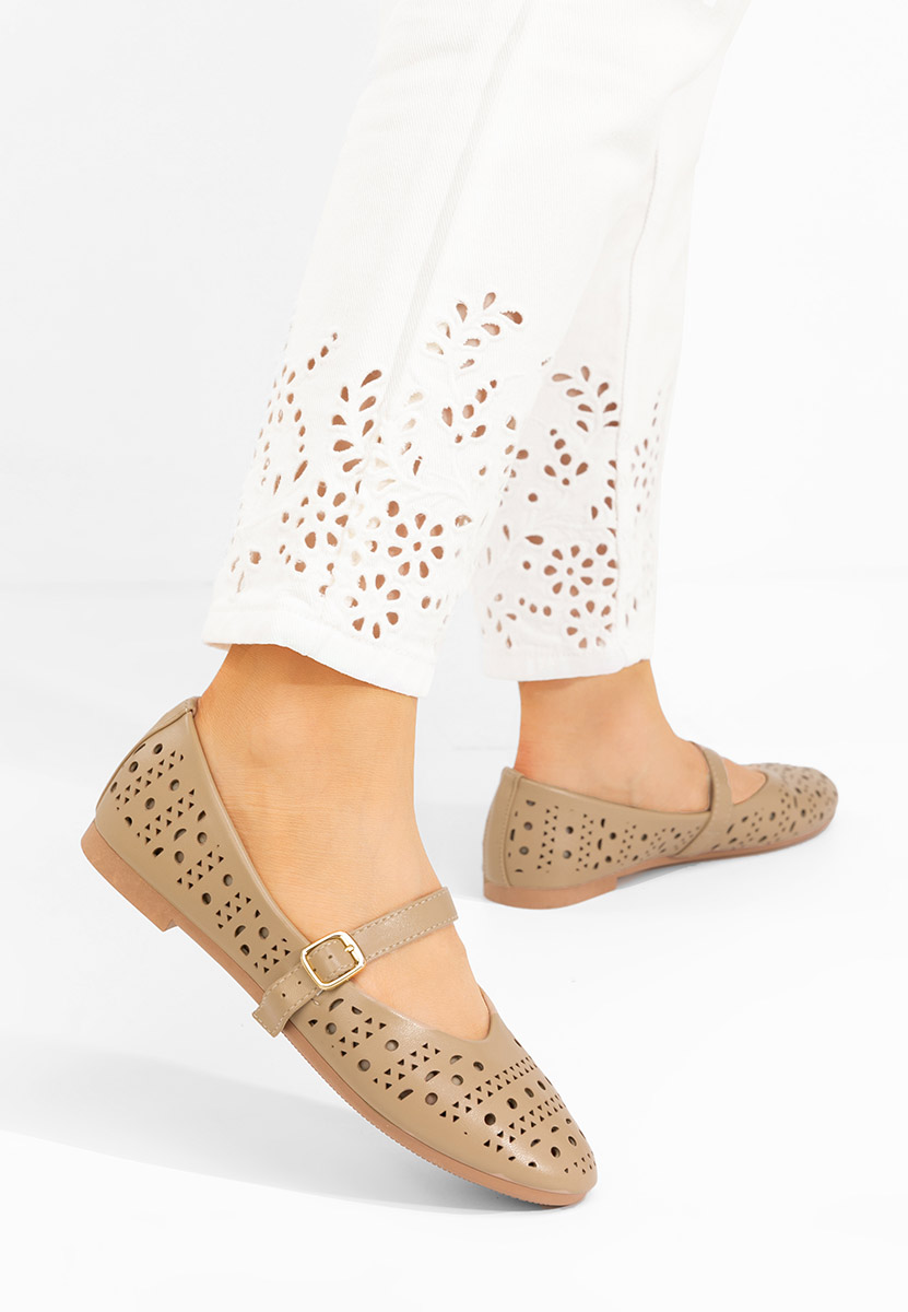 Balerini dama Porsha kaki