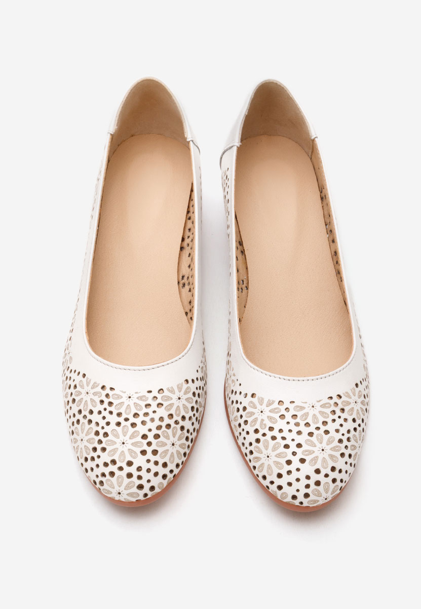 Pantofi cu toc mic Admire albi
