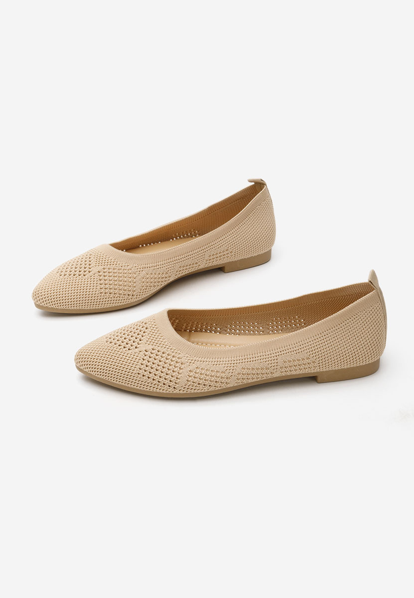 Balerini dama Letysia kaki