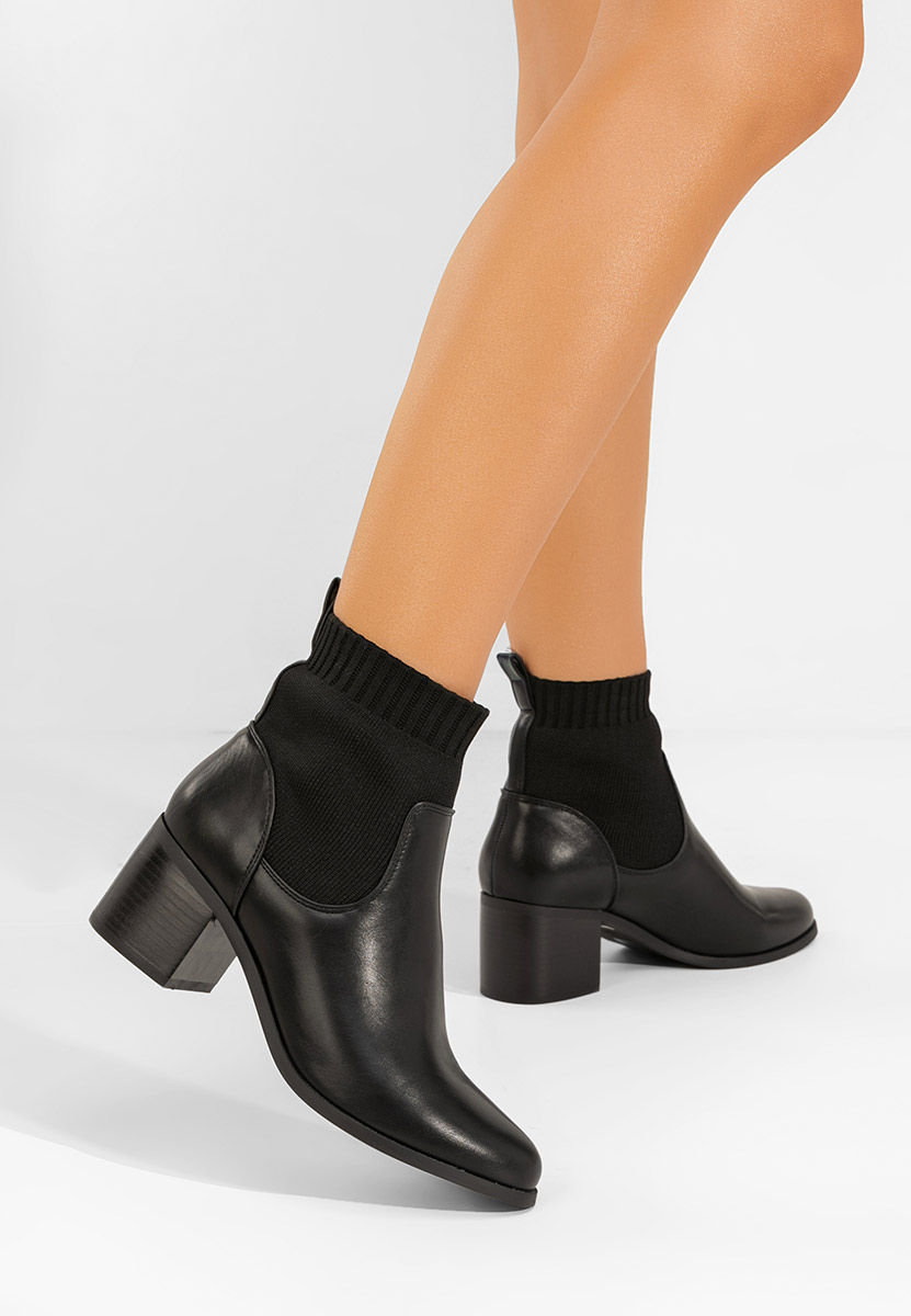Botine cu toc Domenica negre