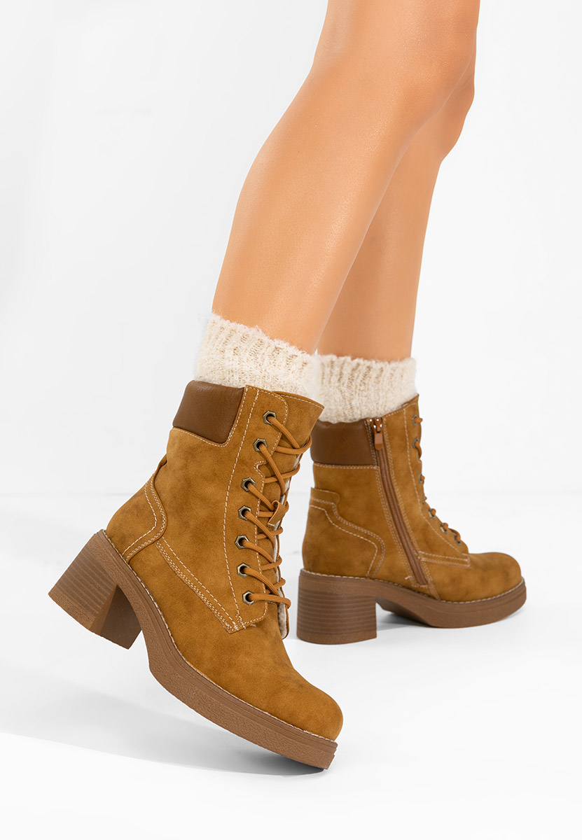 Ghete cu toc Celoria camel