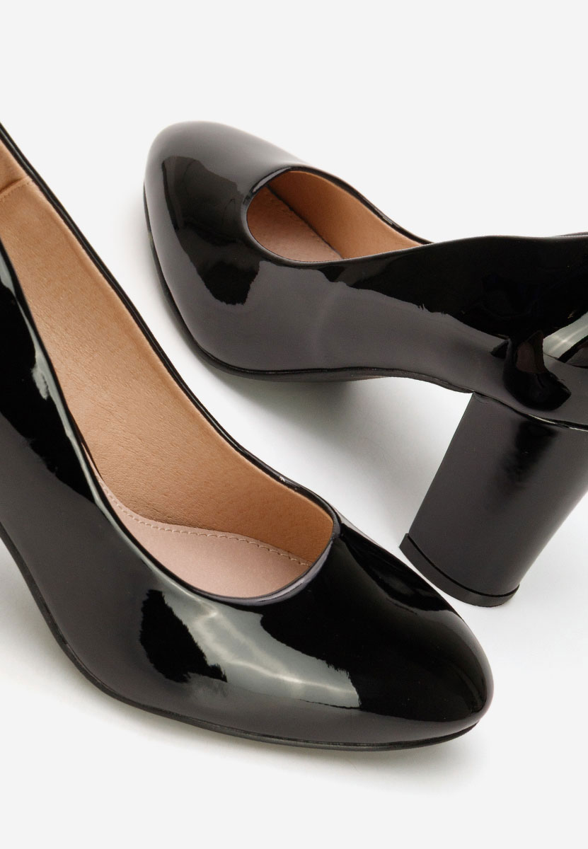 Pantofi cu toc lacuiti Chique V5 negri