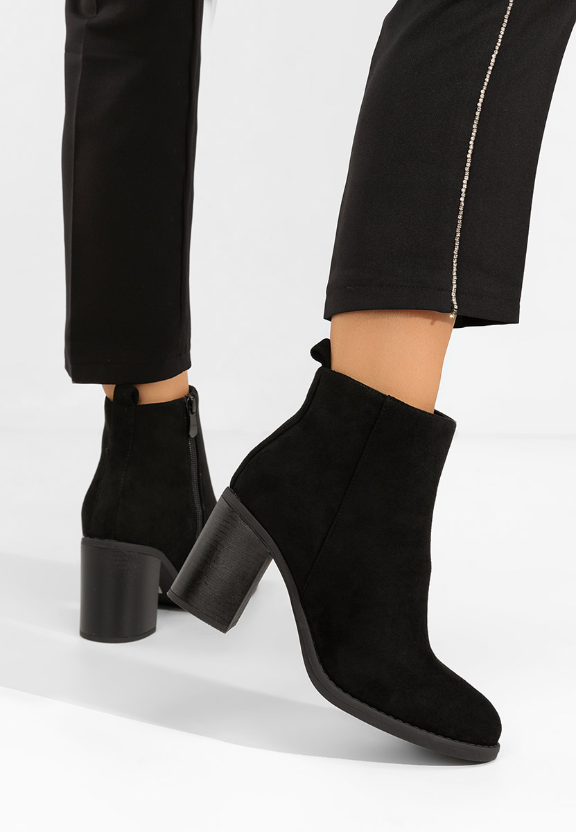 Botine cu toc Desirea negre