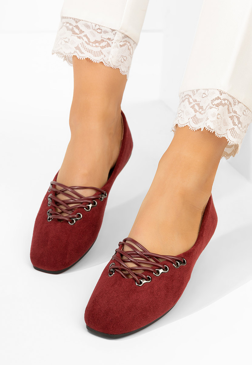 Balerini dama Carela rosii Balerini dama Carela rosii