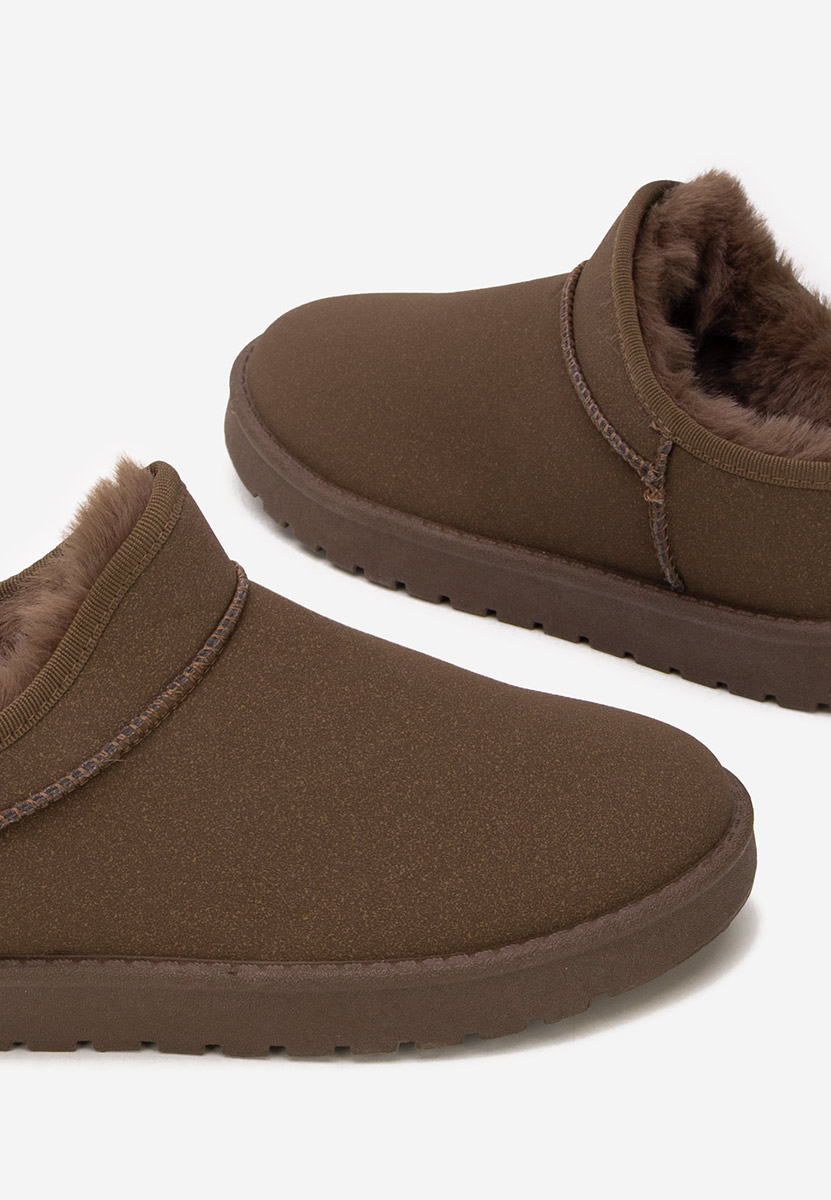 Saboti dama Donisa maro