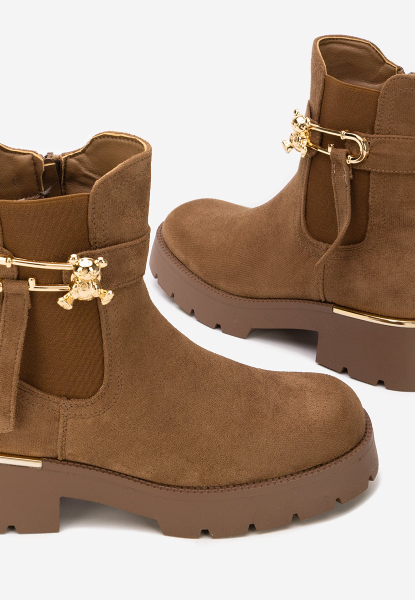 Ghete dama Latashia maro