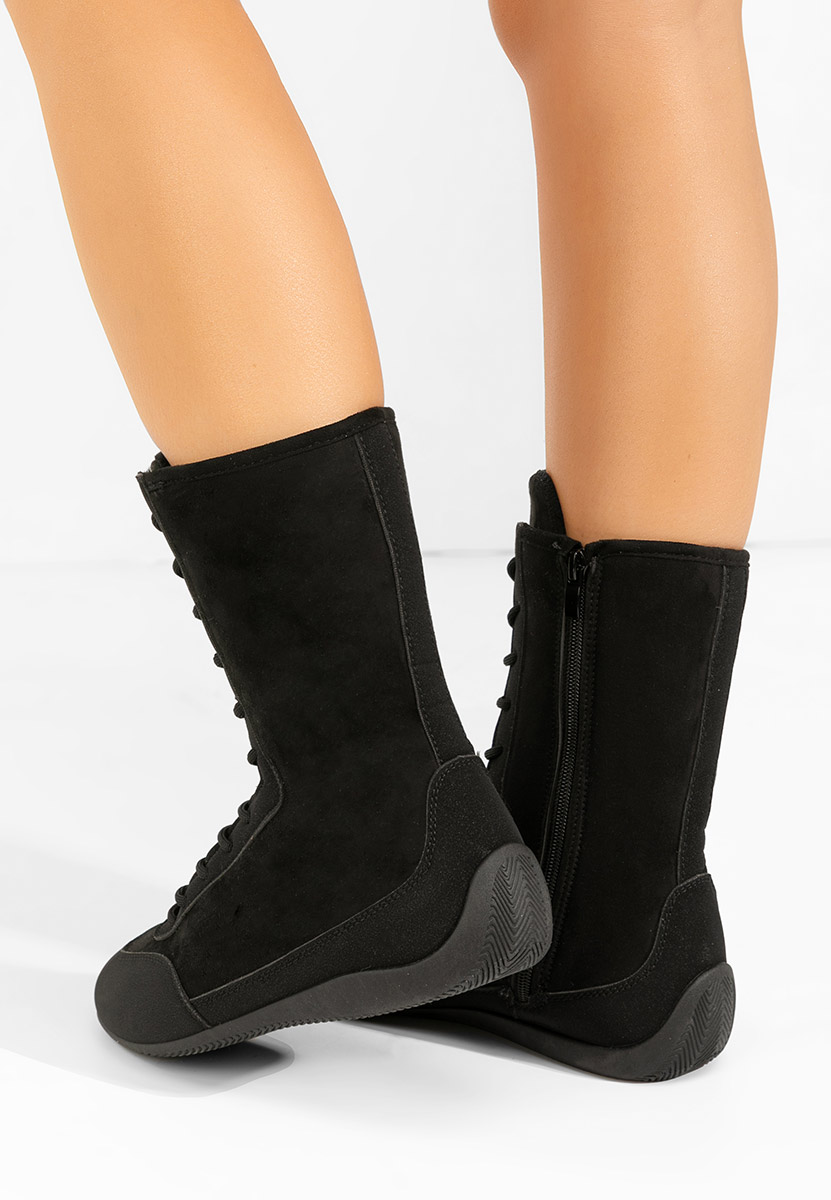 Tenisi inalti dama Stelia negri