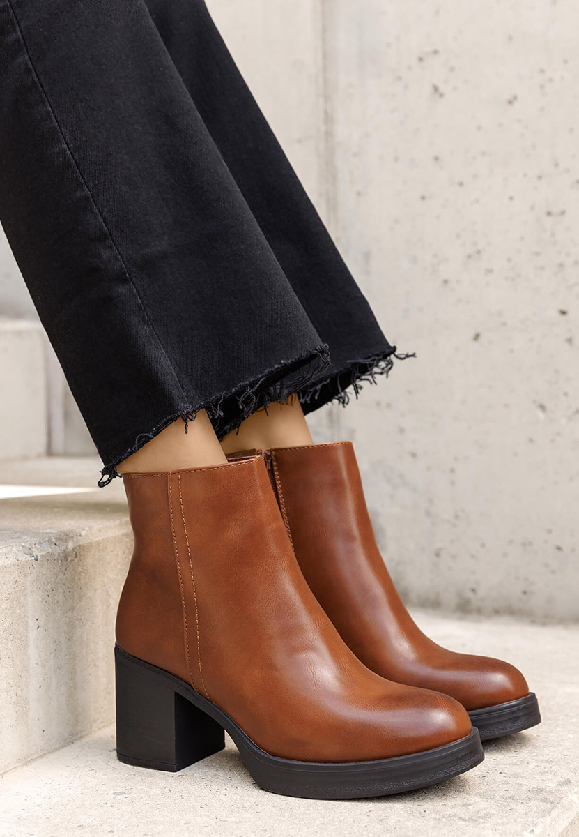 Botine cu toc gros Denisia camel