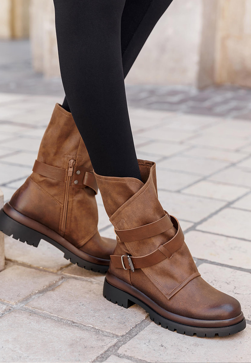 Ghete inalte dama Cariolia camel