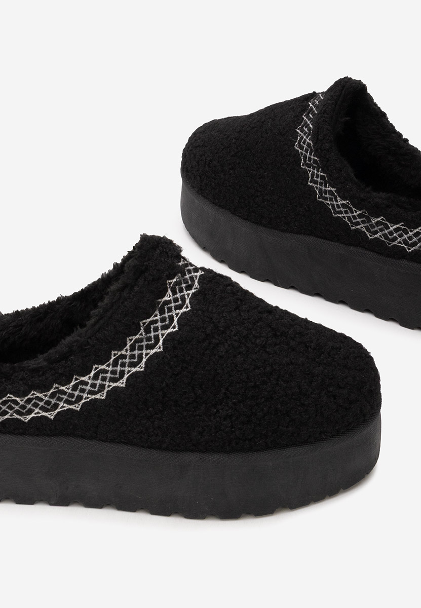 Papuci cu platformă Aronna negri