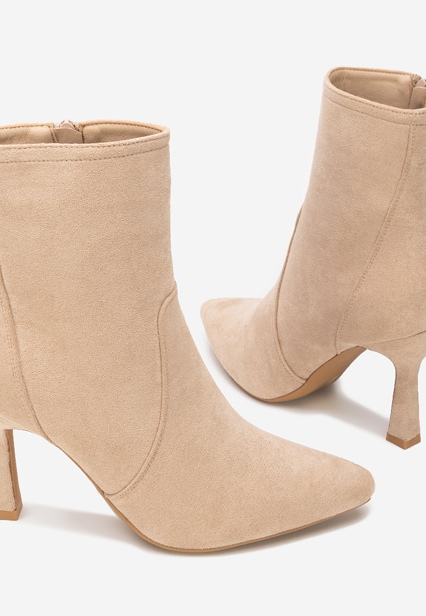 Botine cu toc subtire Danelia bej