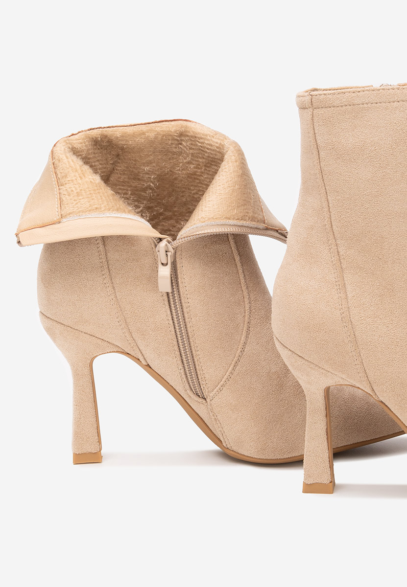 Botine cu toc subtire Danelia bej