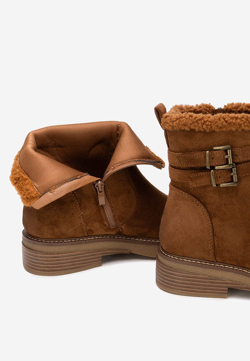 Ghete dama Isaria camel