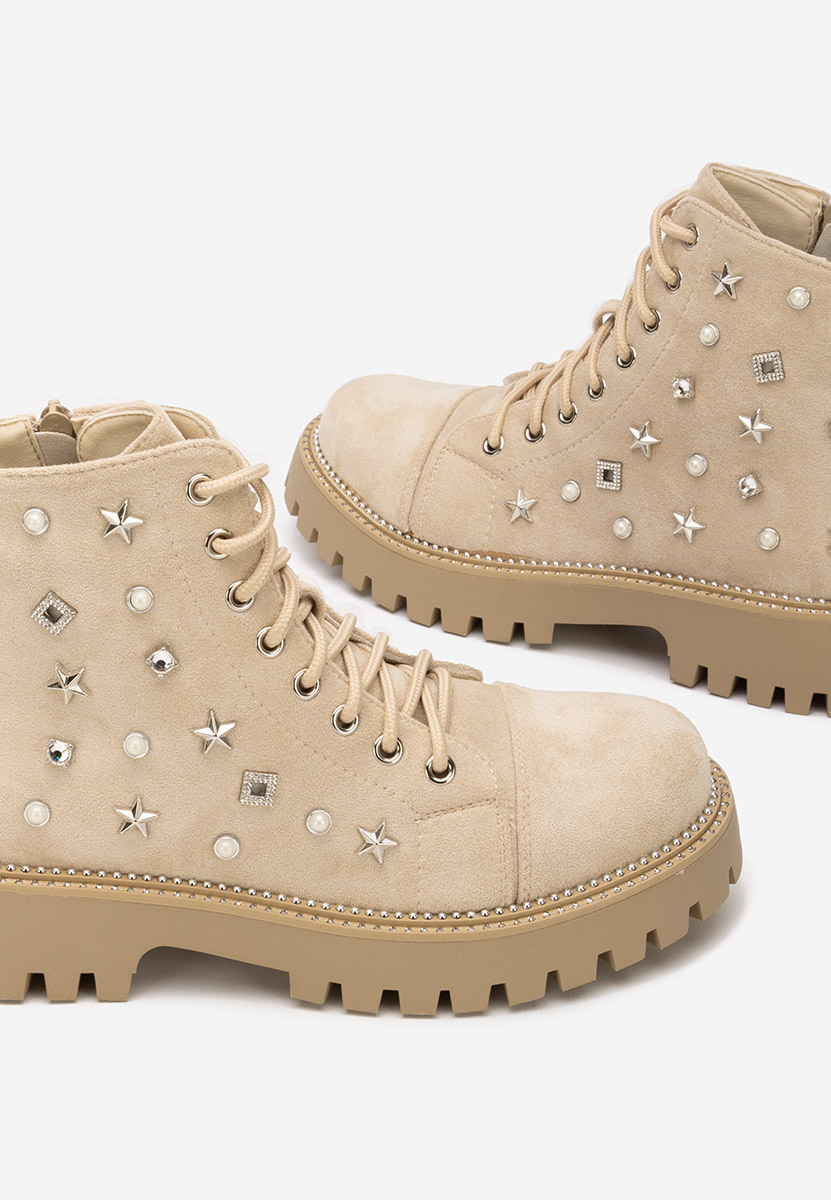 Bocanci dama Stelyana bej