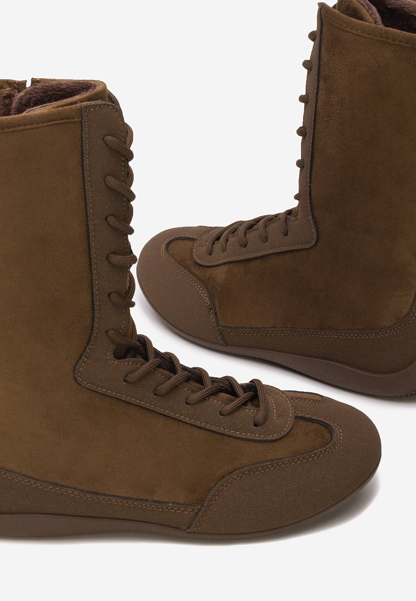 Tenisi inalti dama Stelia maro