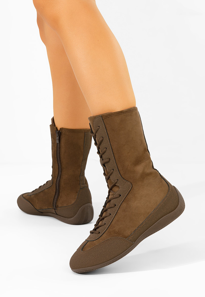 Tenisi inalti dama Stelia maro