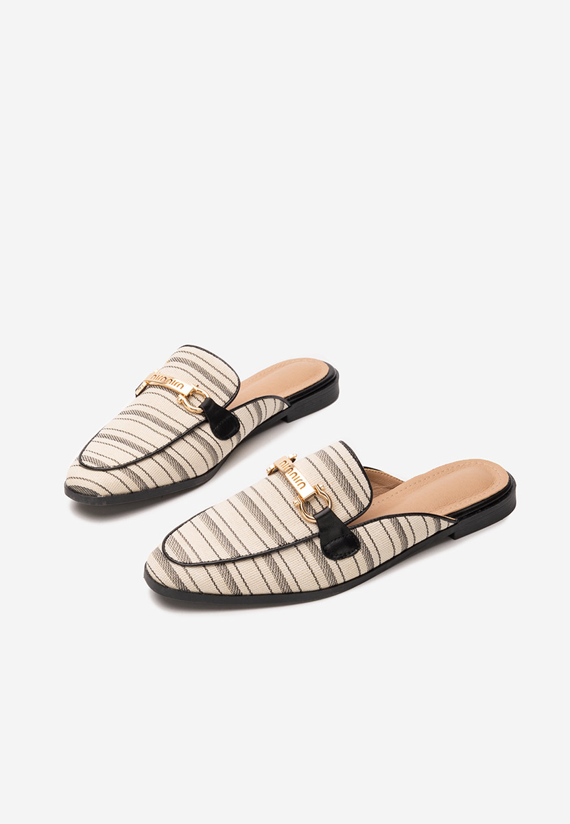 Saboti dama Felisha negri