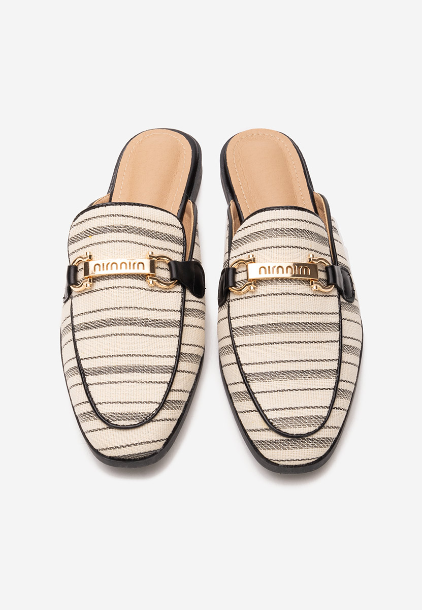 Saboti dama Felisha negri