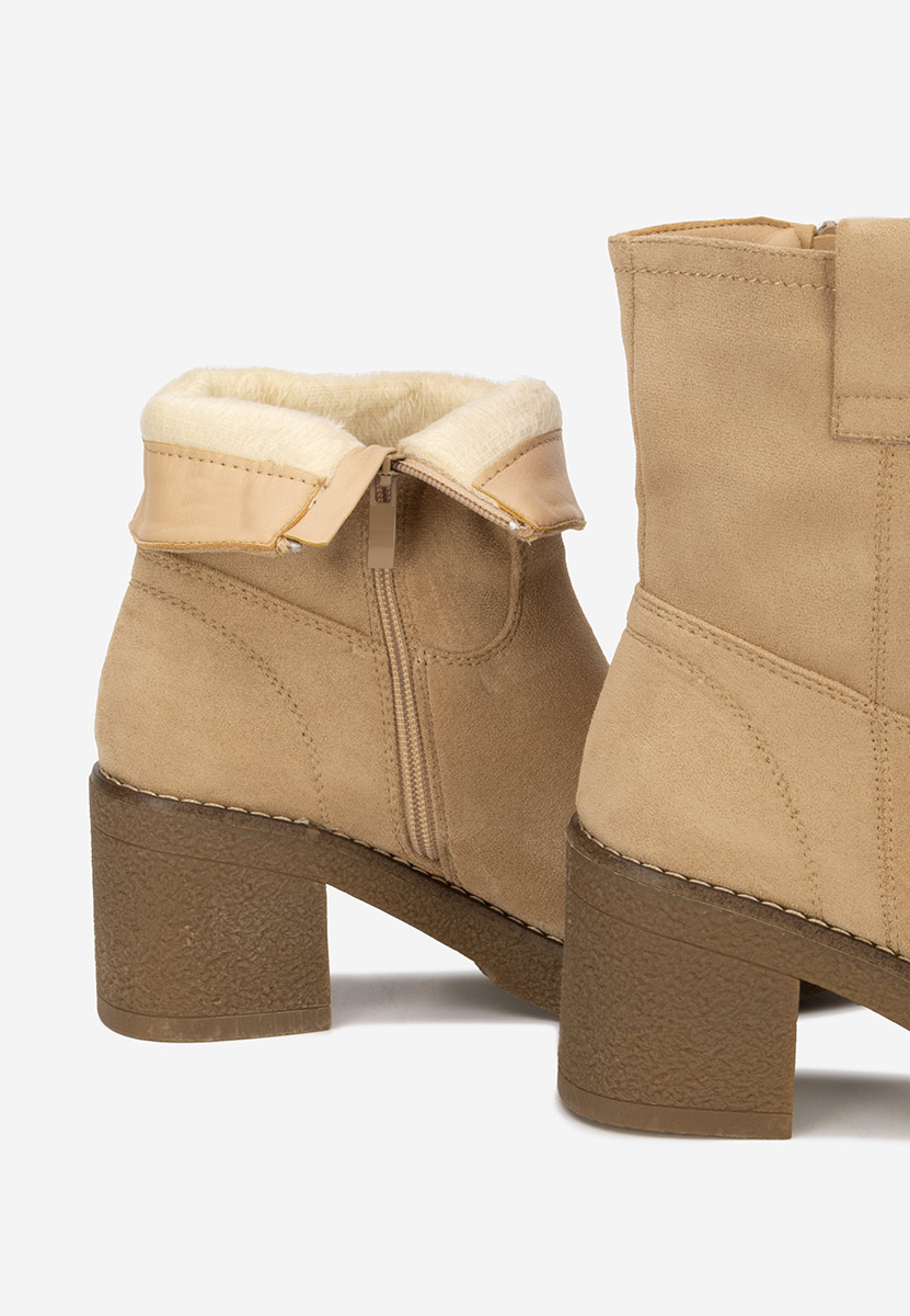 Ghete cu toc Livona bej