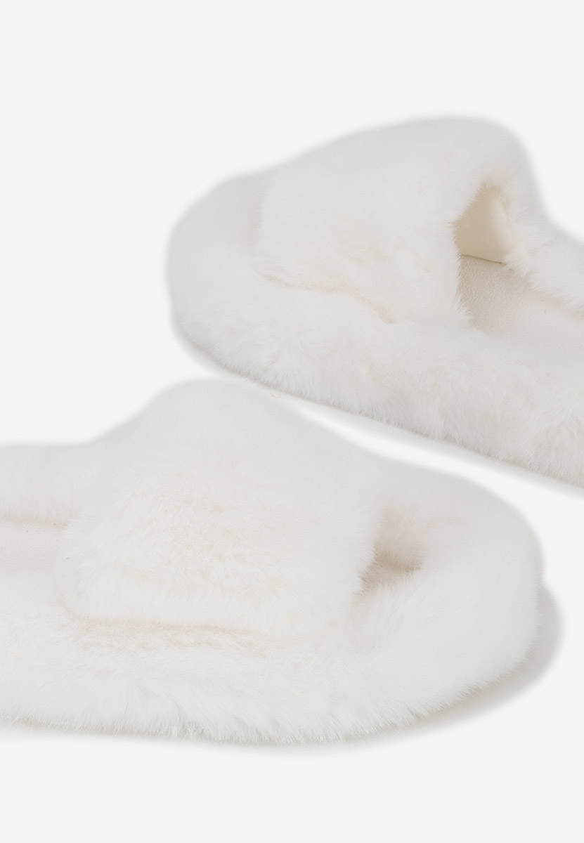 Papuci cu blanita Amalianna albi