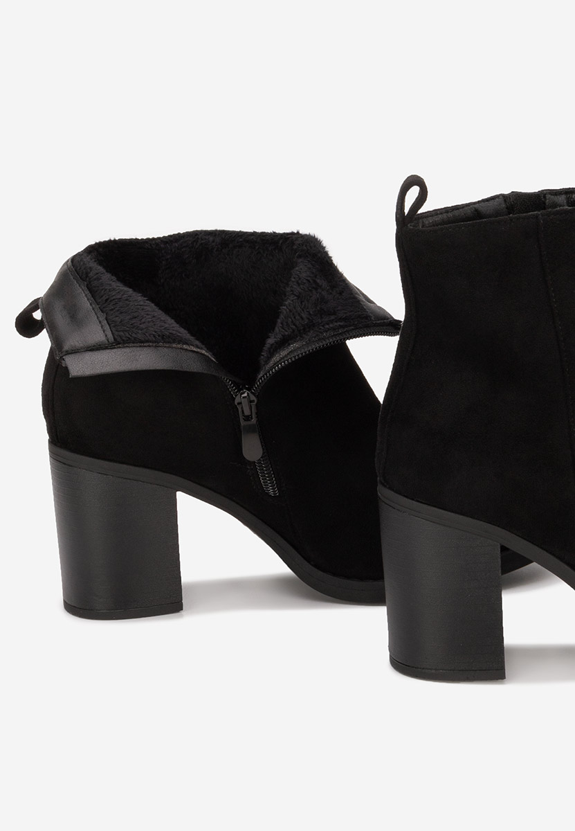 Botine cu toc Desirea negre