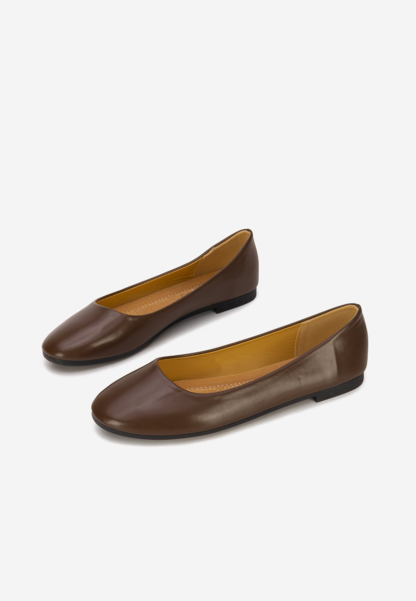 Balerini dama Zoenia maro