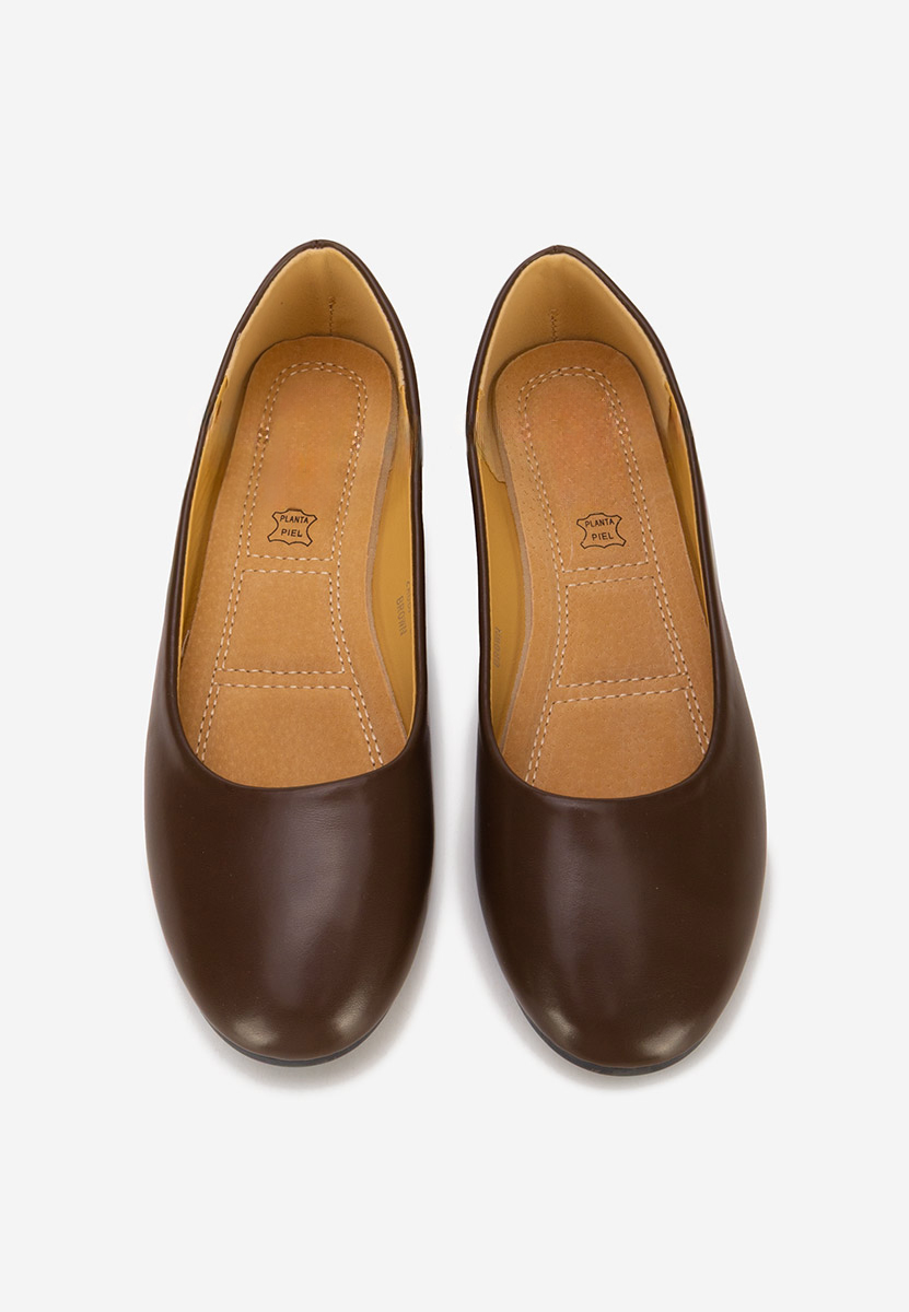 Balerini dama Zoenia maro